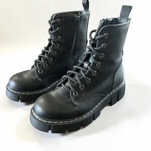 Unionbay Womens Hayden Flat Heel Side Zip Grunge Combat Boots Black Size 7M